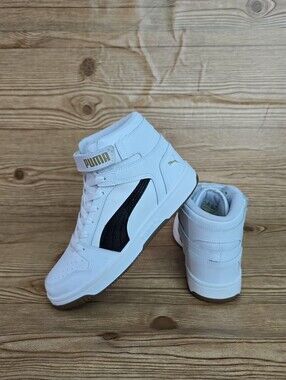 PUMA Rebound Joy Sneaker